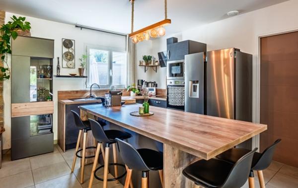 Vente Villa de charme à Bessan avec terrasse neuf Bessan