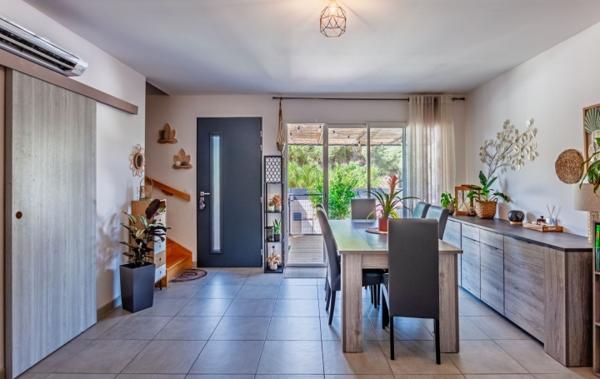 Vente Villa de charme à Bessan avec terrasse neuf Bessan