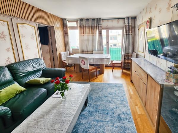 Appartement 4 pièce(s) 74.77 m2 , Balcon , cave et place de parking
