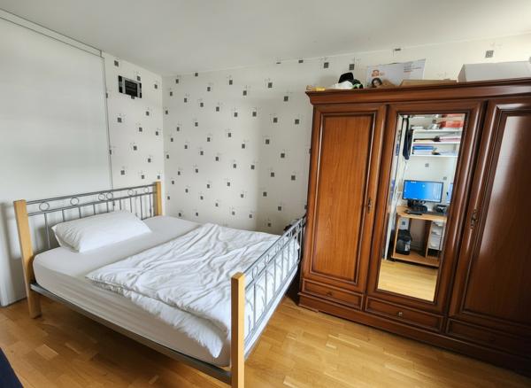 Appartement 4 pièce(s) 74.77 m2 , Balcon , cave et place de parking