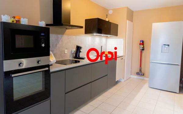 Appartement à vendre    3 pièces • 67,07 m2 Vaulx-en-Velin