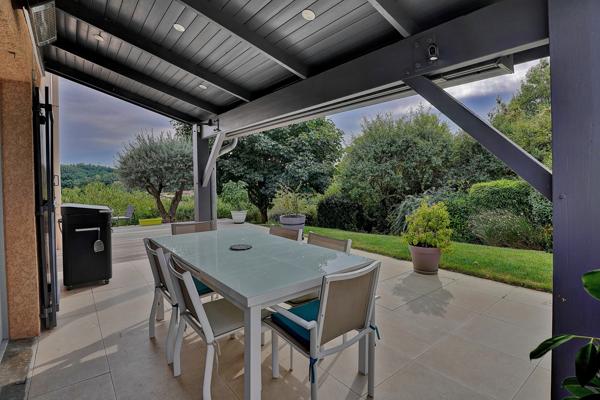 Sainte-Euphémie (01600) Maison sur 1200m2 avec vue imprenable 4 chambres