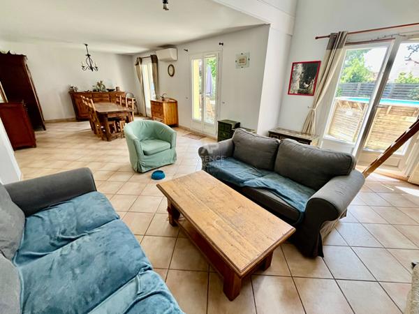 Maison Courdimanche 140 m2 €449 000 ** - Référence 2163