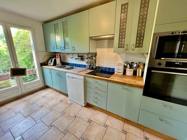 Maison Courdimanche 140 m2 €449 000 ** - Référence 2163