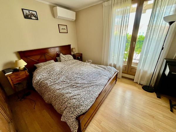 Maison Courdimanche 140 m2 €449 000 ** - Référence 2163