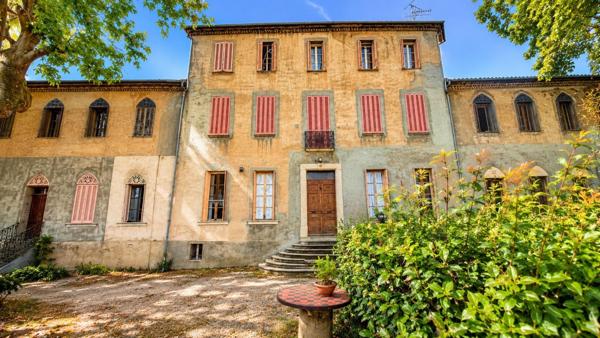 Bien atypique de caractère – Beaux volumes et environnement campagne