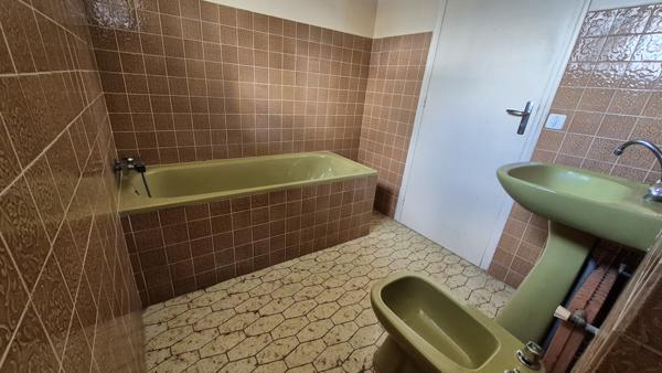 Maison de plain-pied avec potentiel