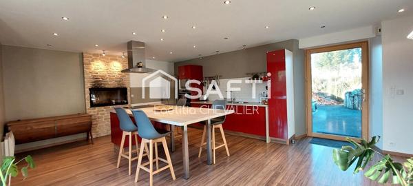 LONGERE - 168M² - 6 PIECES