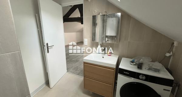 Location Studio 28.26 m² - Evry 91000