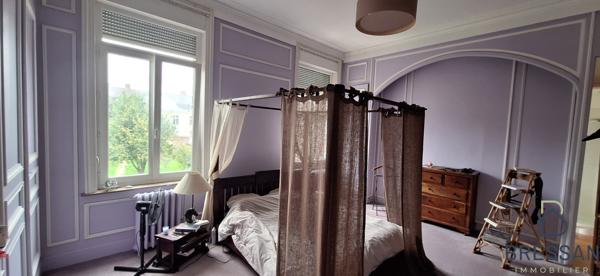 Maison 10 pièce(s) 8 chambre(s) 431 m²