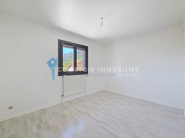 Maison 4 pièce(s) 3 chambre(s) 100 m²