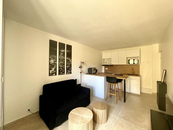 Appartement Chatenay Malabry 1 pièce(s) 17.35 m2