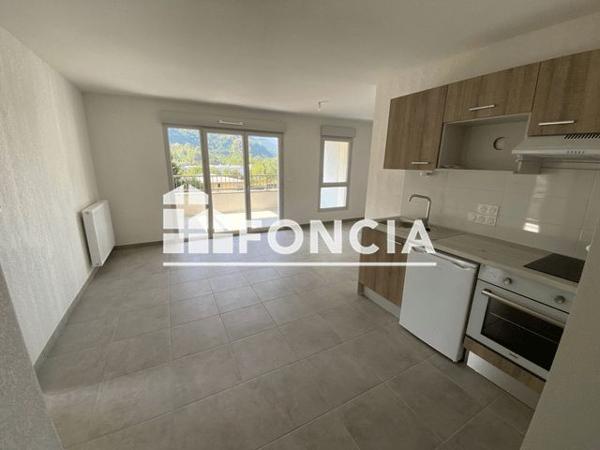 Location Appartement 2 pièces 46 m² - BATIMENT D Albertville 73200