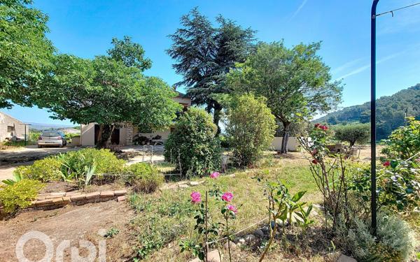 Maison à vendre    3 pièces •  Le Castellet