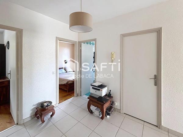 VAUGRENIER 3 PIECES 61 M2 VUE DEGAGEE