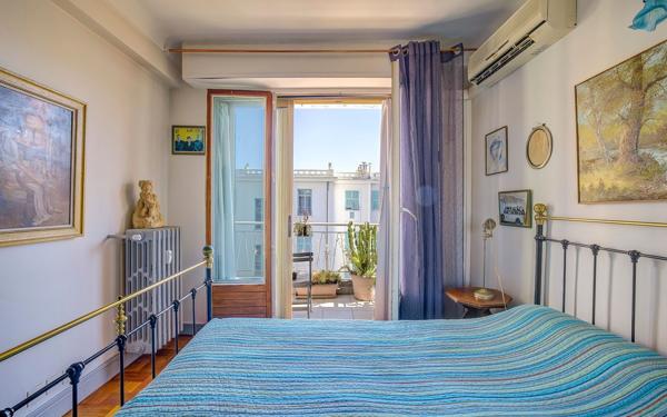 Appartement à vendre    3 pièces • 97,68 m2 Nice