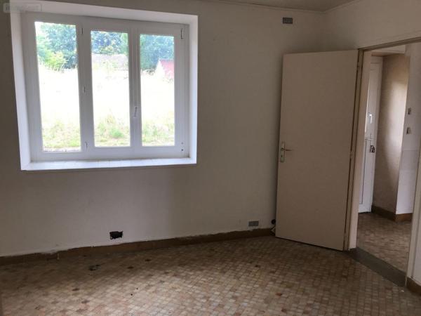 Maison à vendre à Champagné dans la Sarthe (72470), ref : 079/1880