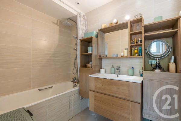 Appartement F3 à vendre  3 pièces - 59,43 m 2   CHAMPIGNY SUR MARNE  - 94