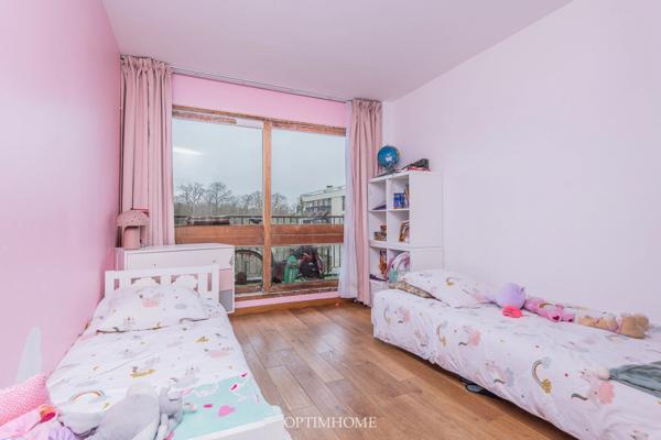 Résidence Parly 2 – Appartement 5 pièces – 108 m² – Dernier étage – Balcon & loggia – Garage box