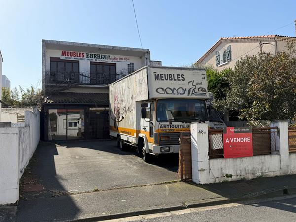 17200 ROYAN Immeuble Royan 520 m2