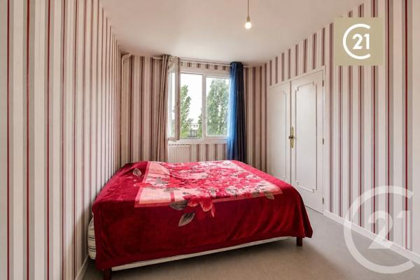 Appartement F4 à vendre  3 pièces - 70,30 m 2   LES PAVILLONS SOUS BOIS  - 93