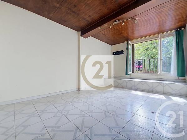 Maison à vendre  3 pièces - 74,01 m 2   IVRY SUR SEINE  - 94
