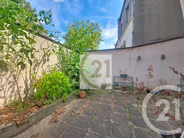 Maison à vendre  3 pièces - 74,01 m 2   IVRY SUR SEINE  - 94
