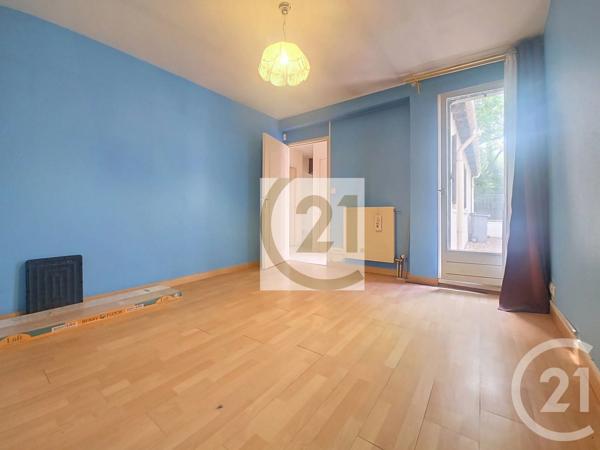 Maison à vendre  3 pièces - 74,01 m 2   IVRY SUR SEINE  - 94