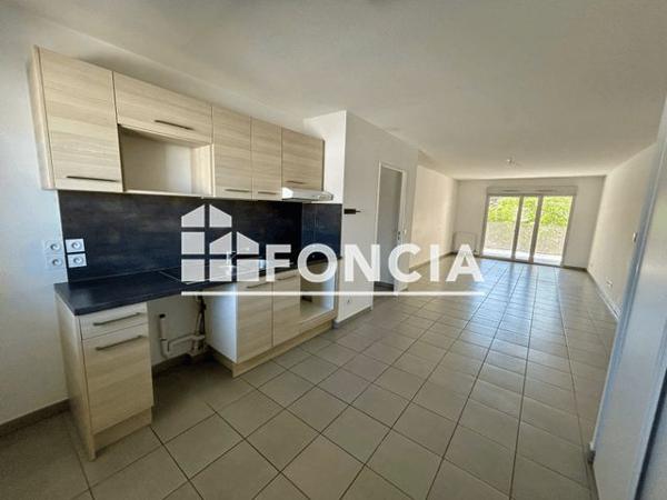 Location Appartement 3 pièces 71.7 m² - 2 ALLEE GERDA TARO Villeurbanne 69100