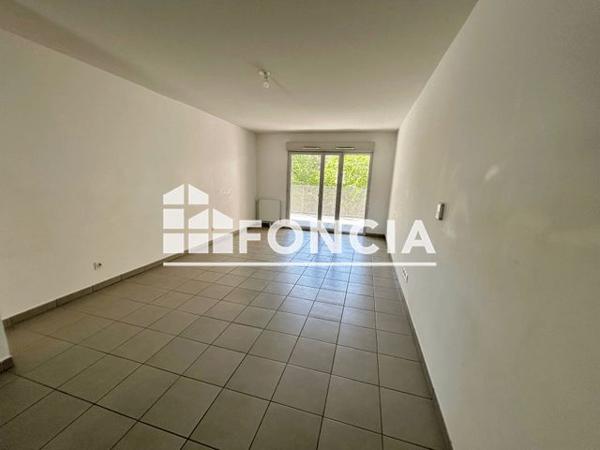 Location Appartement 3 pièces 71.7 m² - 2 ALLEE GERDA TARO Villeurbanne 69100