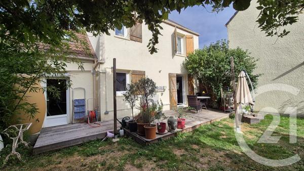 Maison à vendre  4 pièces - 82,03 m 2   VAUREAL  - 95