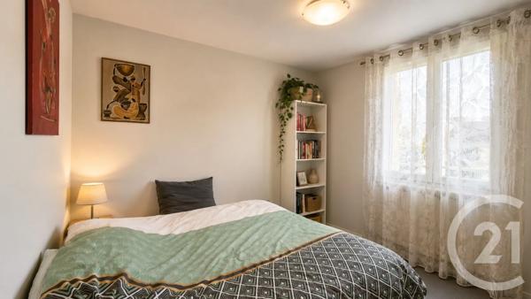 Maison à vendre  4 pièces - 82,03 m 2   VAUREAL  - 95