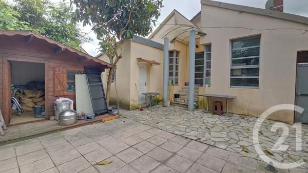 Maison à vendre  6 pièces - 124,50 m 2   DRANCY  - 93