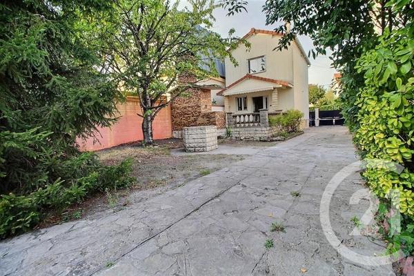 Maison à vendre  6 pièces - 124,50 m 2   DRANCY  - 93
