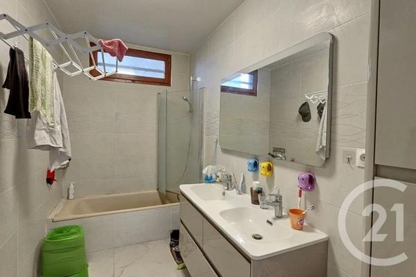 Maison à vendre  6 pièces - 124,50 m 2   DRANCY  - 93