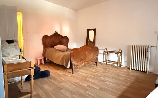 Maison à vendre    7 pièces •  Hirson