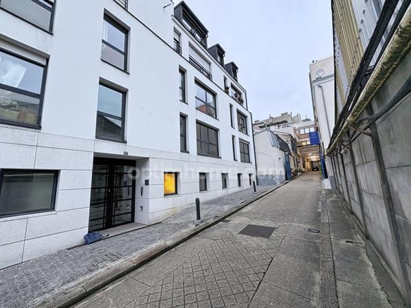 PARIS 20EME ARRONDISSEMENT (75) Appartement à vendre studio