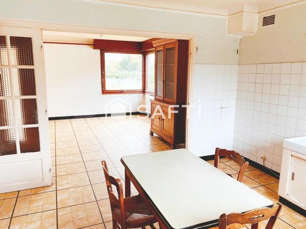 Belle construction des année 70