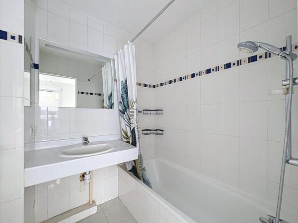 T2 – 51 m2 – BALCON – GARAGE – CAVE – 69003 LYON