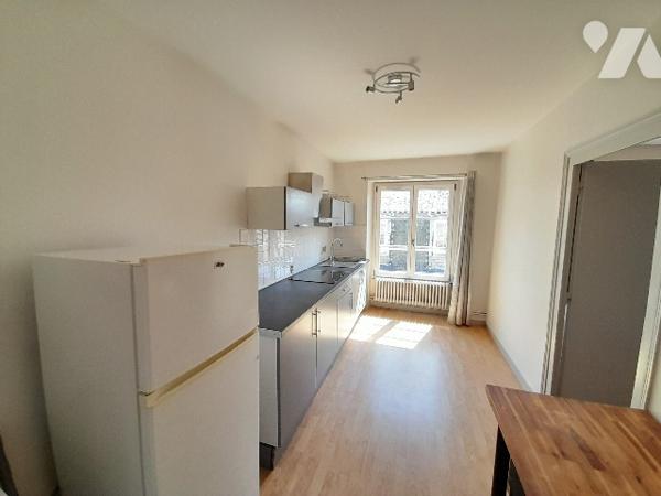 POITIERS, centre ville Appartement de type 3 en bon état