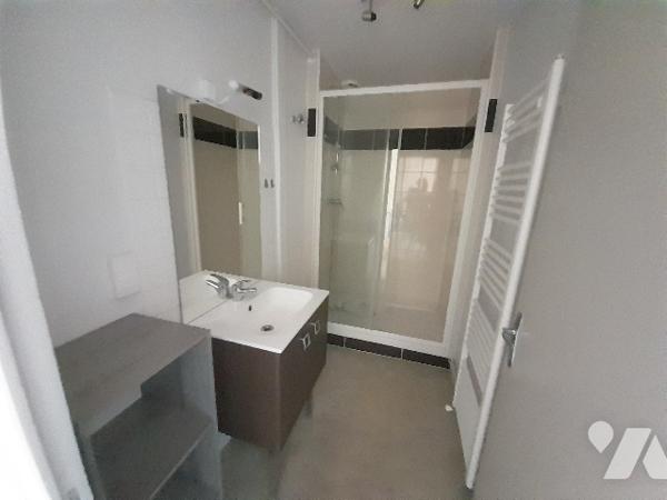 POITIERS, centre ville Appartement de type 3 en bon état