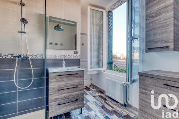 Maison à vendre 5 pièces 145 m² Saint-Leu-la-Forêt