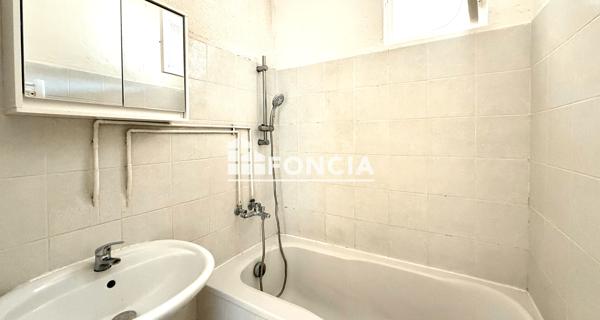 À vendre Appartement 2 pièces 45 m² - Bourgoin-jallieu 38300