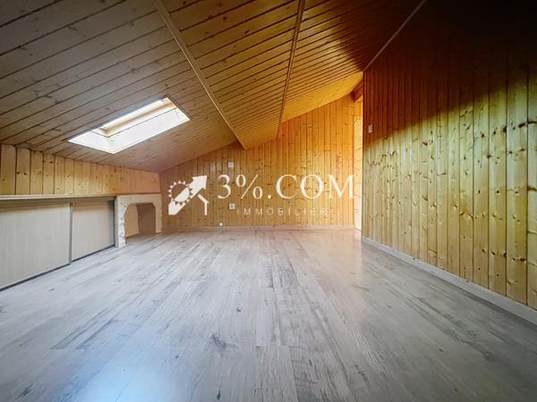 Maison 11 pièce(s) 7 chambre(s) 300.59 m²