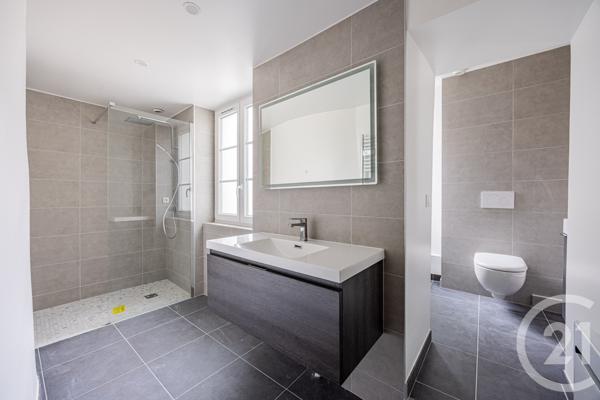 Appartement à vendre  4 pièces - 109,71 m2 PARIS - 75003