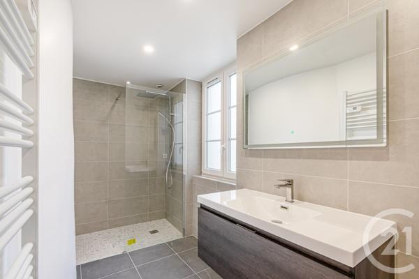 Appartement à vendre  4 pièces - 109,71 m2 PARIS - 75003