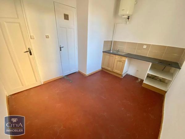 Appartement à louer 2 pièces 37.8m² La Seyne-sur-Mer (83500)