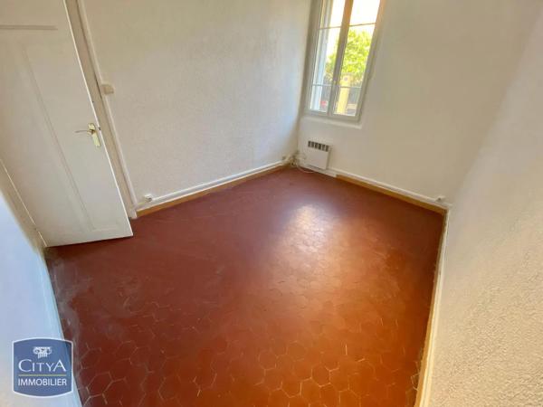 Appartement à louer 2 pièces 37.8m² La Seyne-sur-Mer (83500)