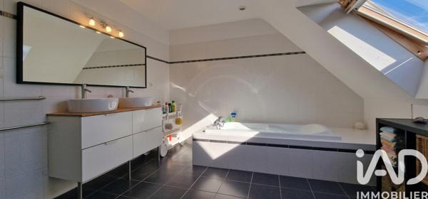 Maison à vendre 8 pièces 170 m² Theix-Noyalo