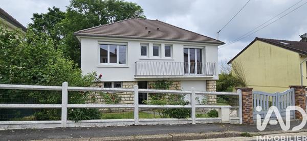 Maison à vendre 5 pièces 84,61 m² Saint-Leu-la-Forêt